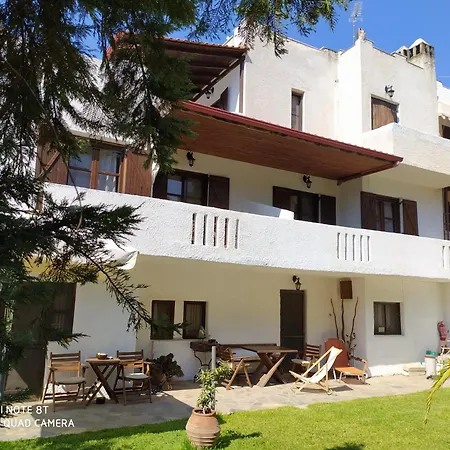 Ta Pefka Appartement *
